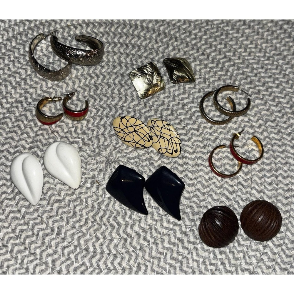Vintage Mixed Jewelry Lot 9 Sets Earrings Multicolor Mixed Metals.
